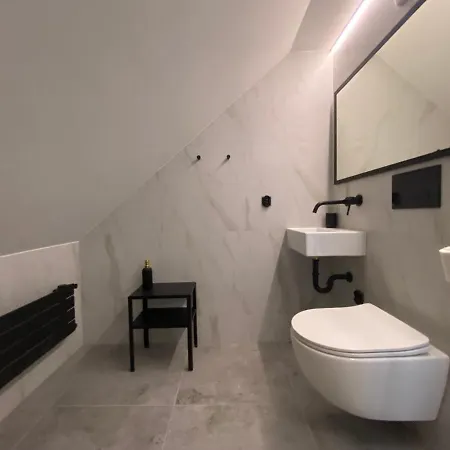 Rynek_28 Apartament Ciezkowice